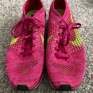 Nike Flyknit Racers